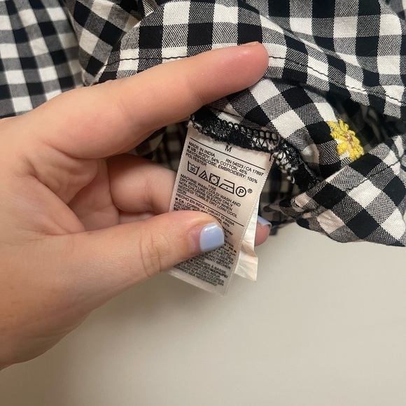 Old Navy - Women’s Blouse Black White Gingham Embroidered Puff Sleeve - Size M - Picture 6 of 6